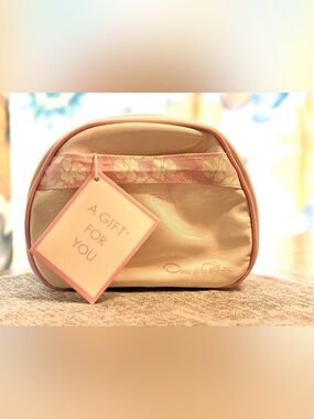 Oscar de la Renta Cosmetic Bag